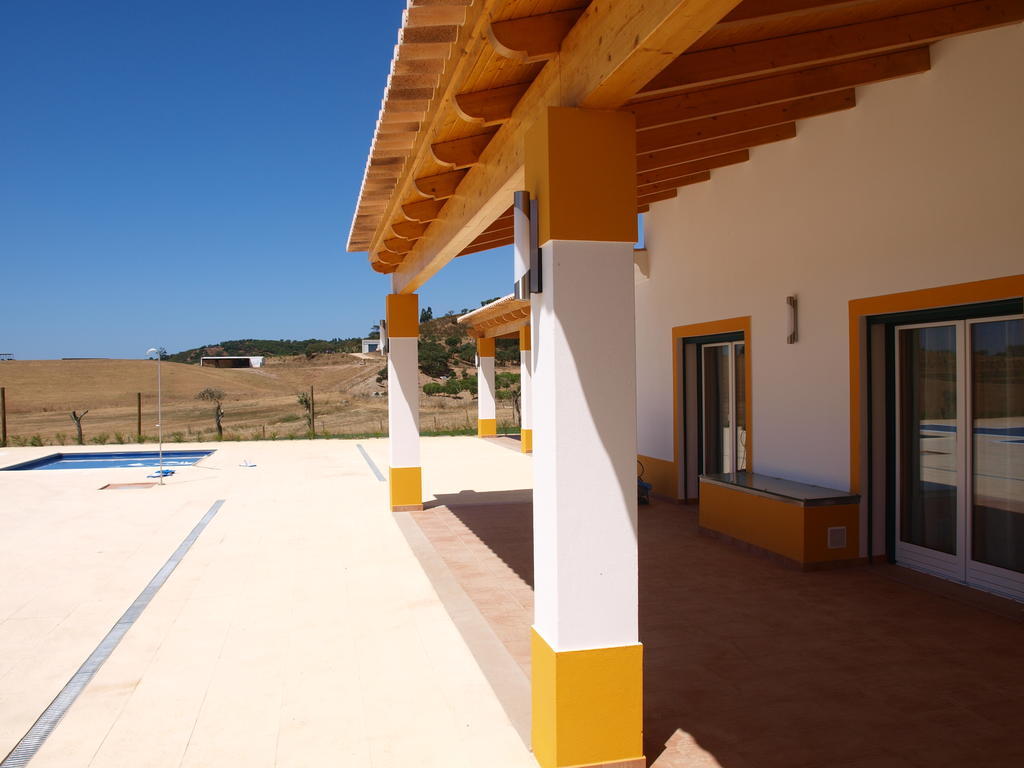 Herdade Dos Montes Bastos Farm stay